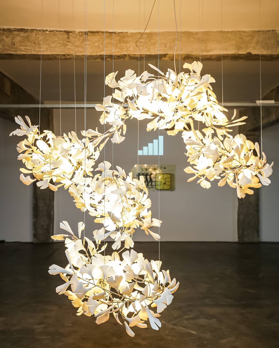 Olivia Keramik Gingko Blatt Kronleuchter-Letslighting