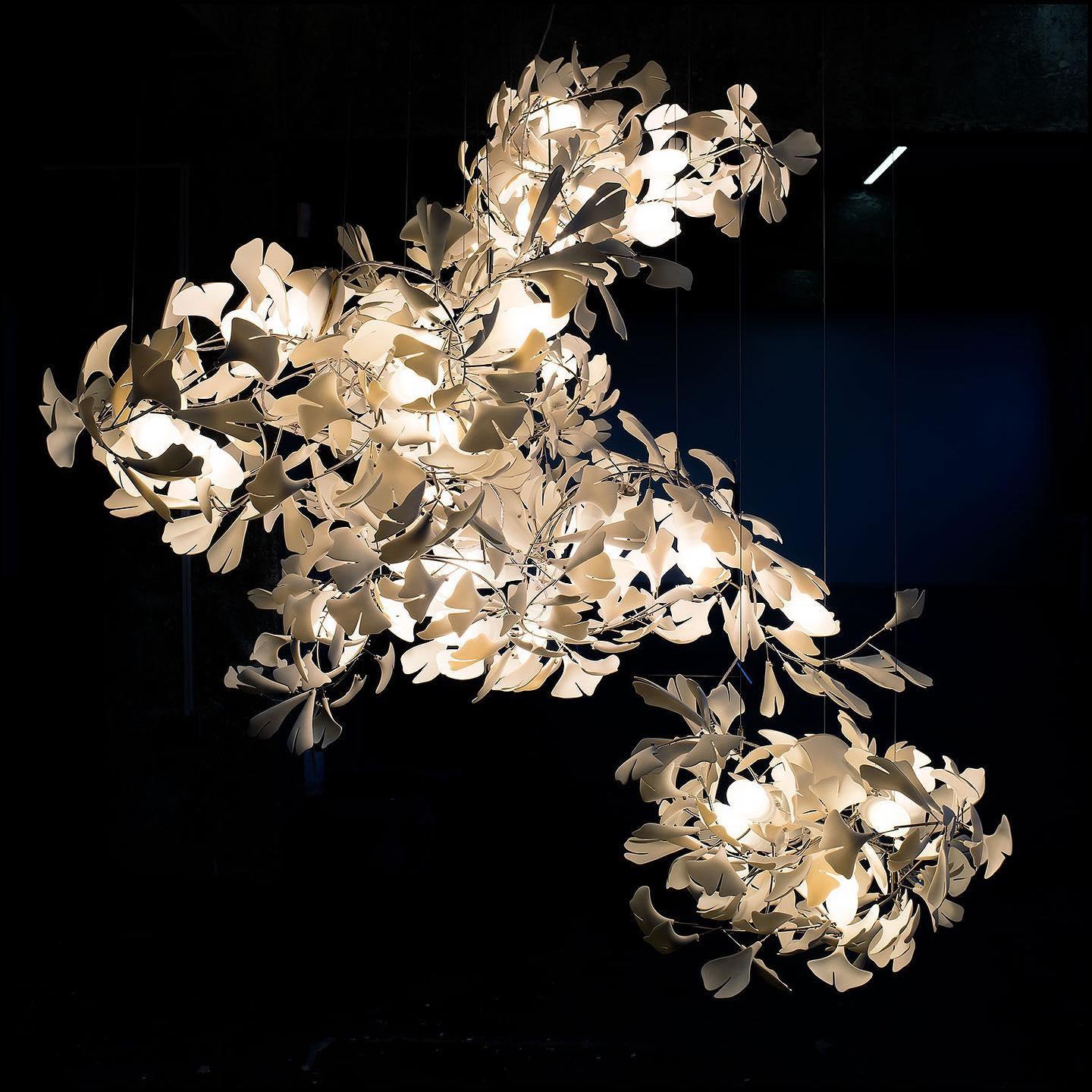 Gingko Chandelier A - Blowlighting