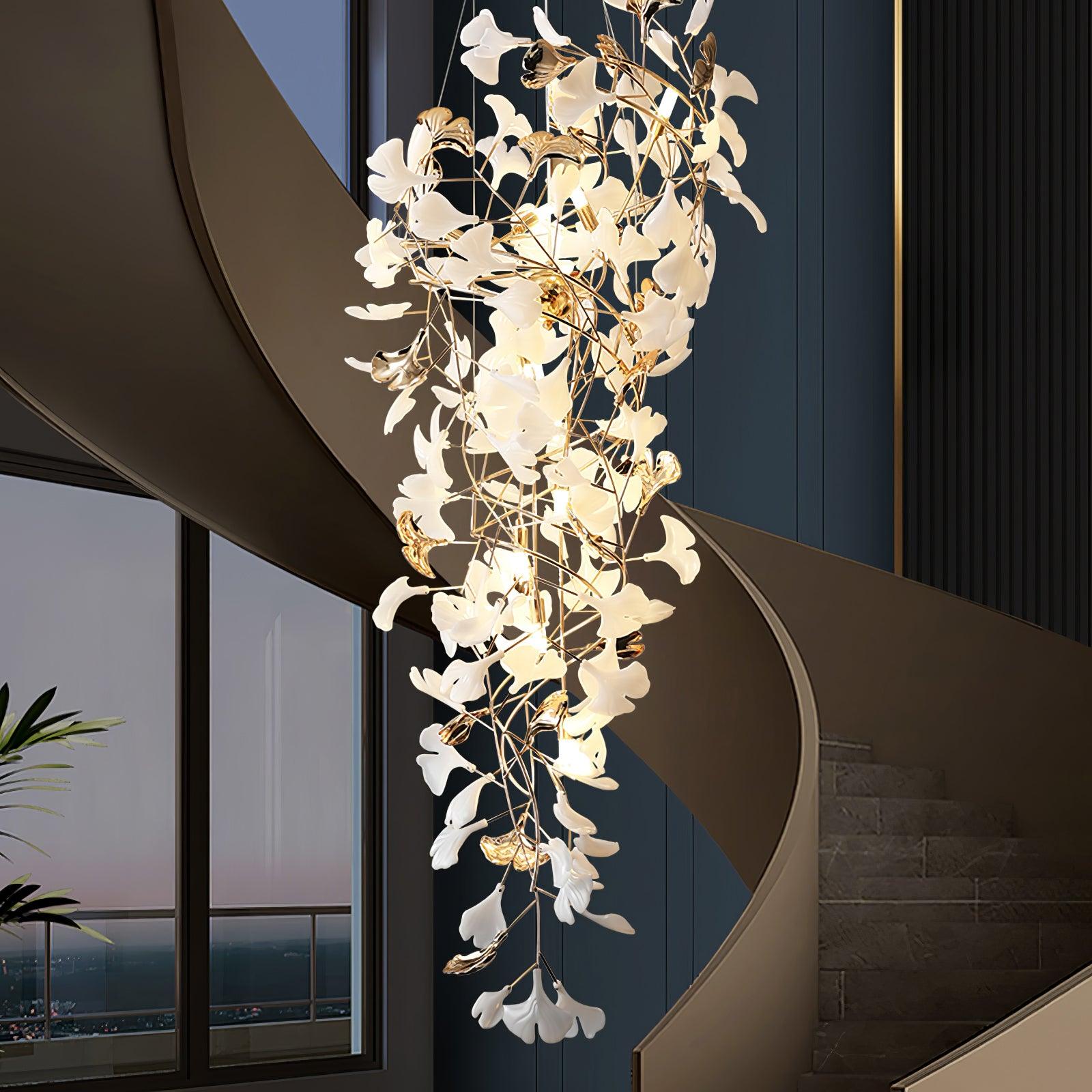Olivia Kaskaden-Kronleuchter aus Keramik mit Gingko-Motiv-Letslighting