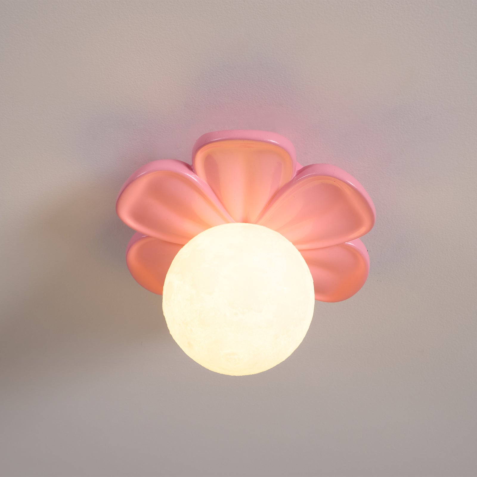 Quip Blumen-Deckenleuchte aus Harz-Letslighting