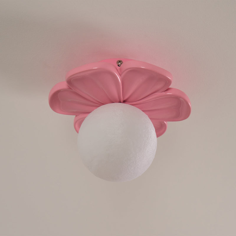 Quip Blumen-Deckenleuchte aus Harz-Letslighting