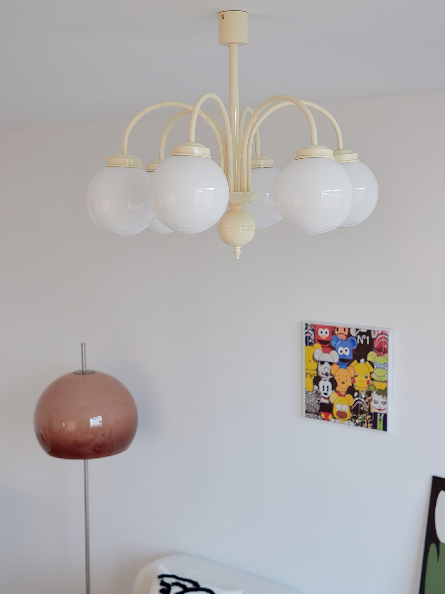 Lustra Kronleuchter Creme Glaskugeln-Letslighting