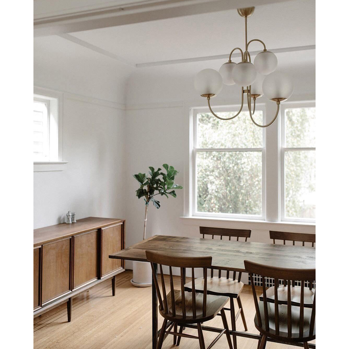 Zathaor Individual Creativity Metal Glass Chandelier - Letslighting