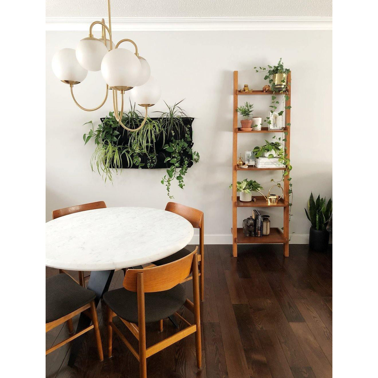 Zathaor Individual Creativity Metal Glass Chandelier - Letslighting