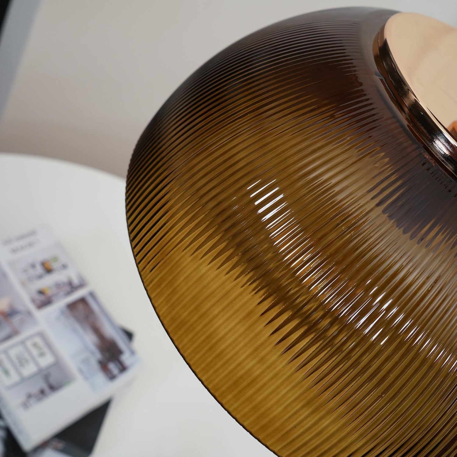Nyra Retro-Pendelleuchte aus Glas-Letslighting
