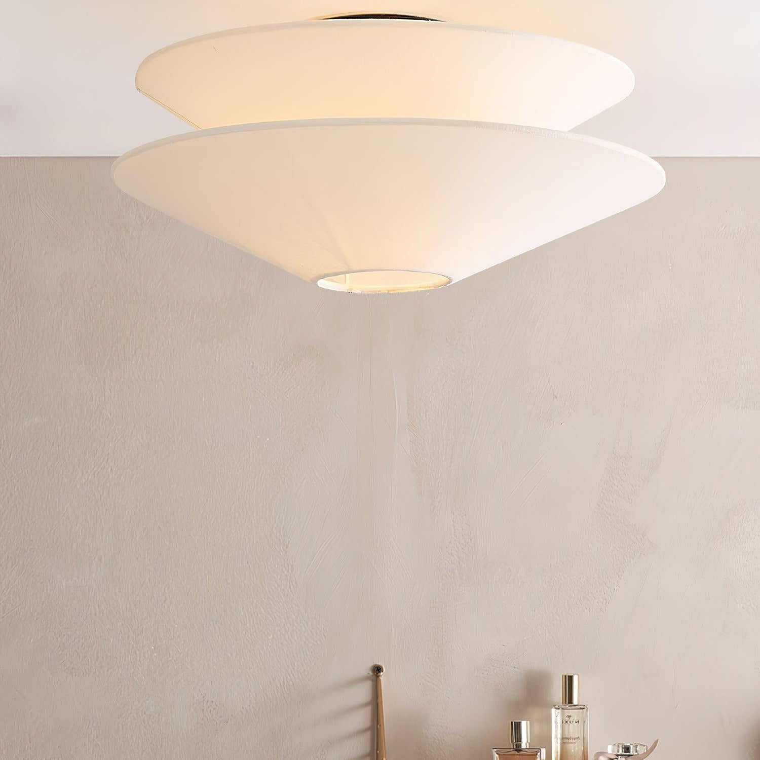 Lina Deckenleuchte mit doppeltem Kegelschirm aus Stoff