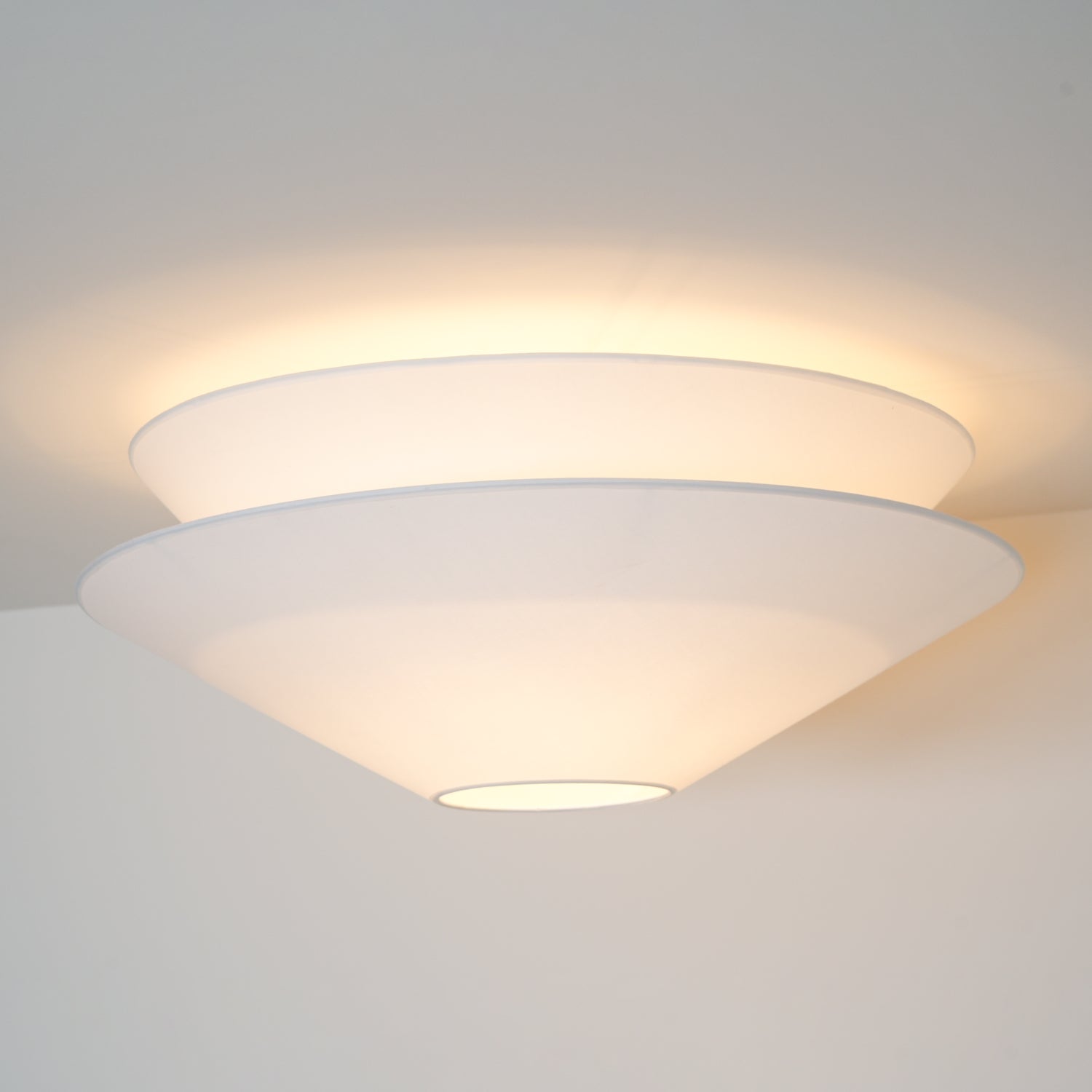 Gull Flushmount Ceiling Light - Blowlighting