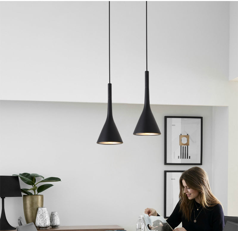 Valentina Modern LED Pendelleuchte Schwarz/Blau/Grün/Rosa/Rot/Weiß/Gelb/Grau Esszimmer/Restaurant Metall