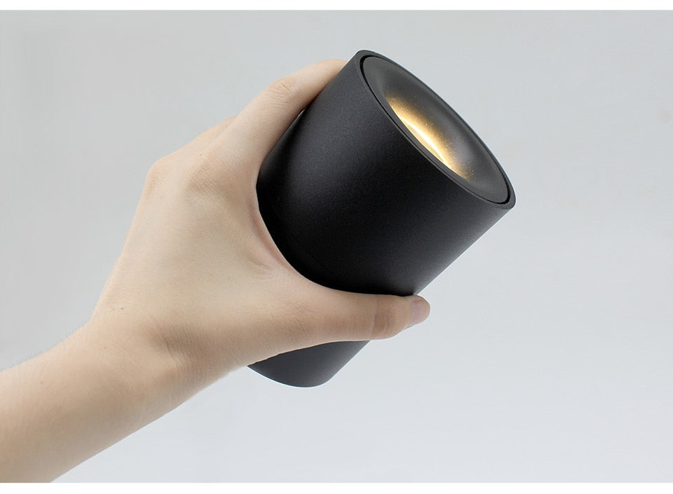 Aim Modern Zylinder LED Wandleuchte Schwarz/Weiß Flur