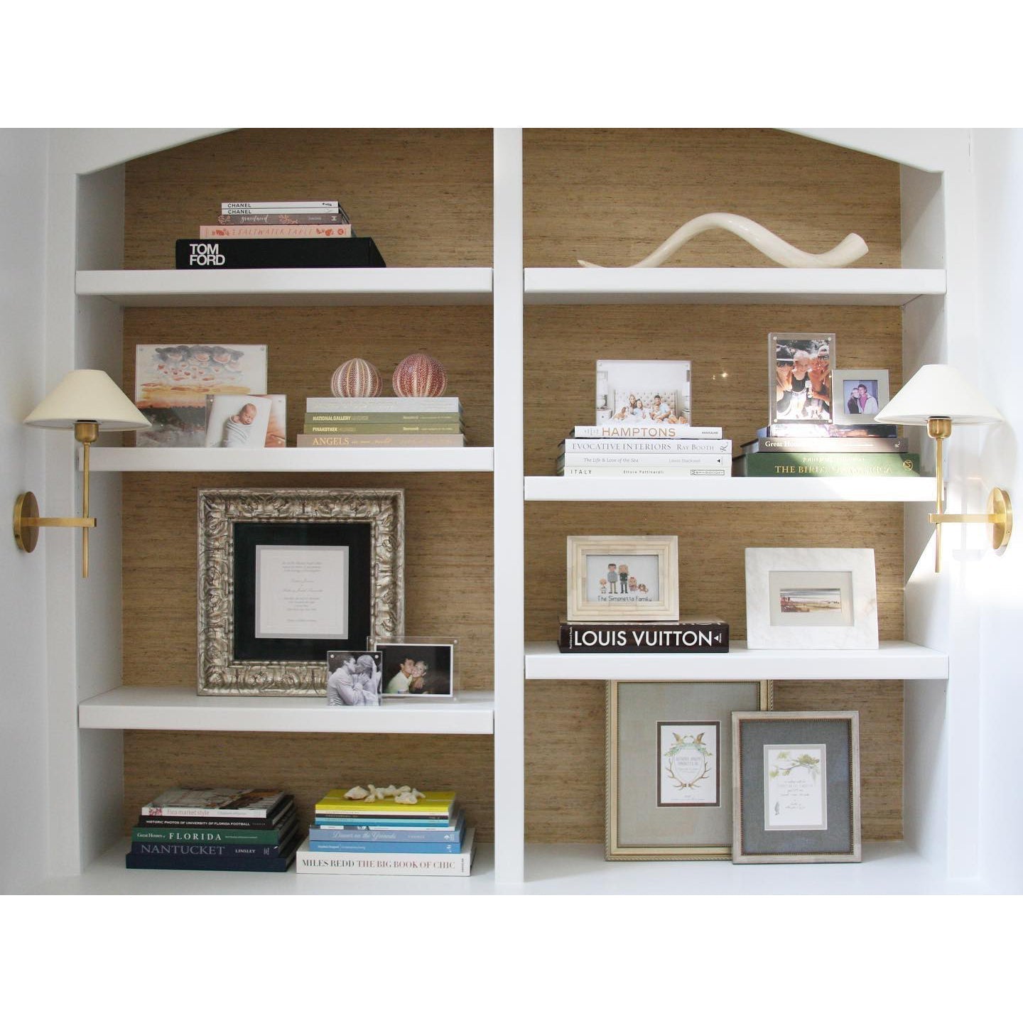 Zosilara Vintage Wandleuchte aus Messing mit Stoffbezug-Letslighting