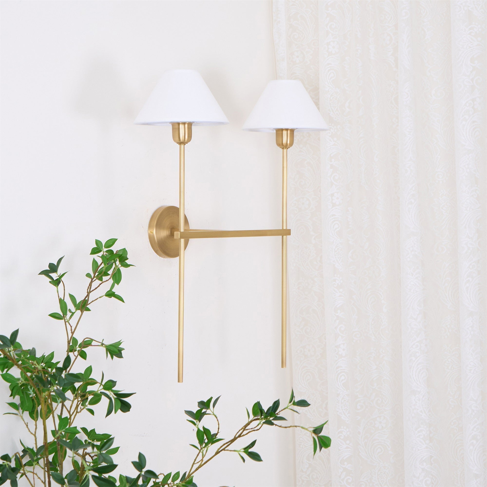 Zosilara Vintage Wandleuchte aus Messing mit Stoffbezug-Letslighting