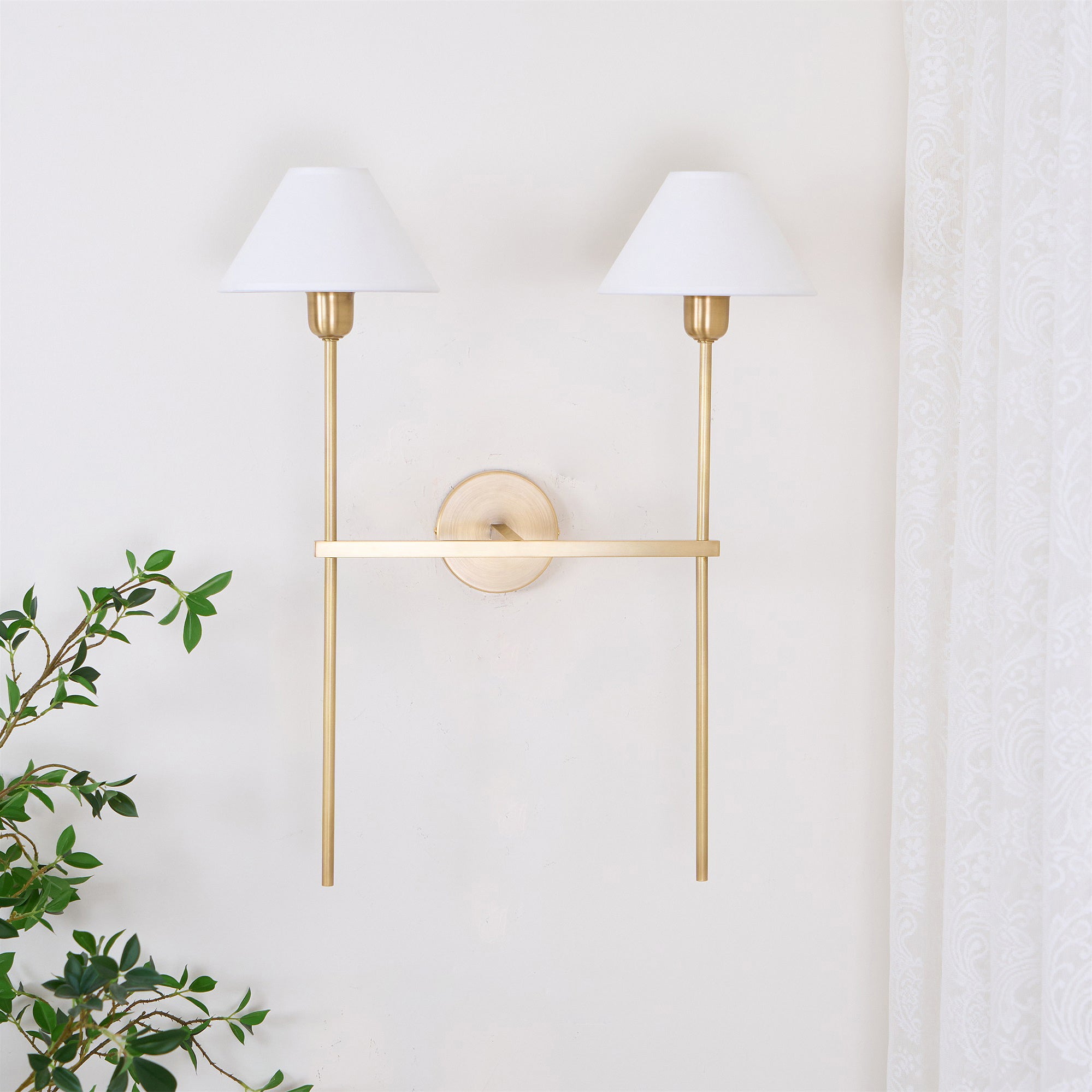 Zosilara Vintage Wandleuchte aus Messing mit Stoffbezug-Letslighting