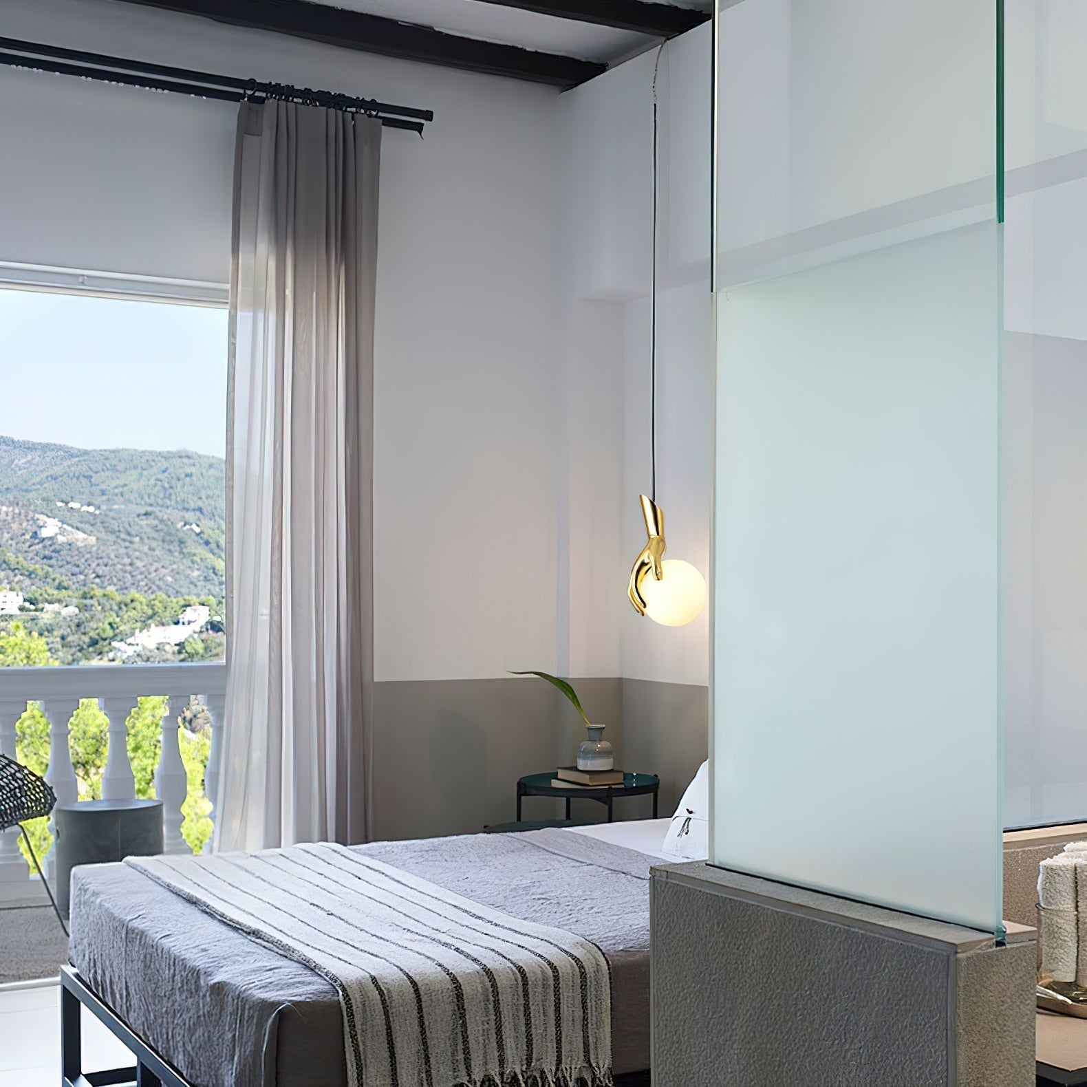 Avnorira Messing Glas Hand Kugel Pendelleuchte-Letslighting