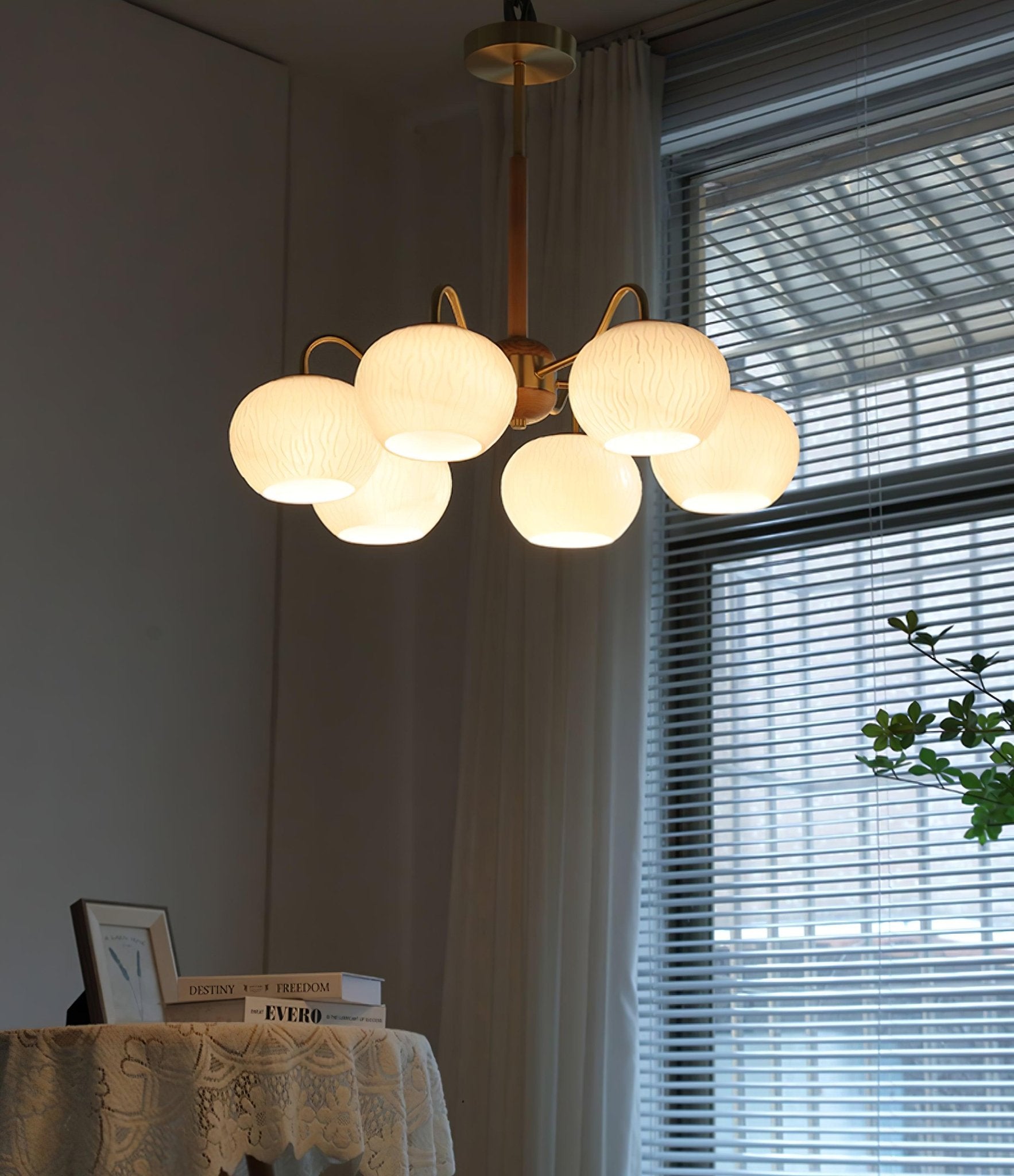 Elyra Eleganter Holz-Kronleuchter-Letslighting