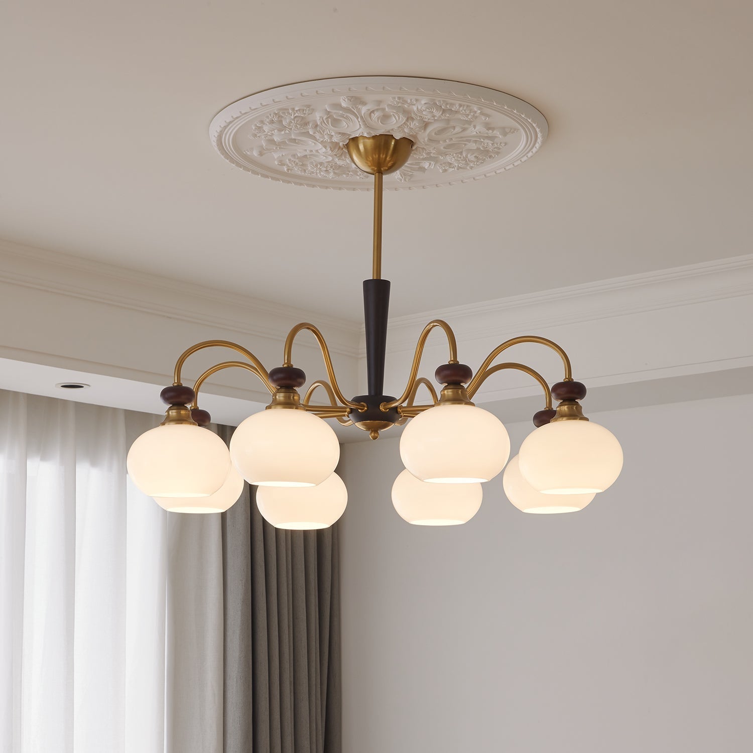 Calaeila Traditionelle Eleganz Kugel Holz Glas Kronleuchter-Letslighting