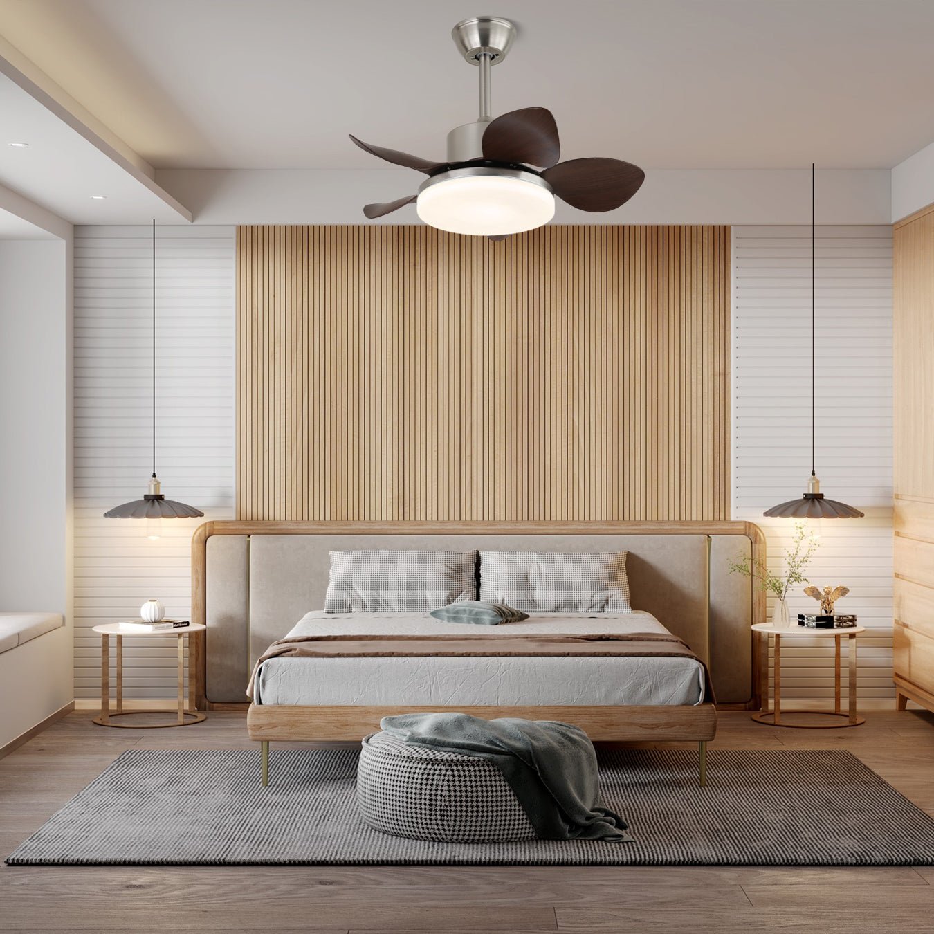 Kaelen Deckenventilatorleuchte mit integrierter LED-Beleuchtung, eingeschaltet.