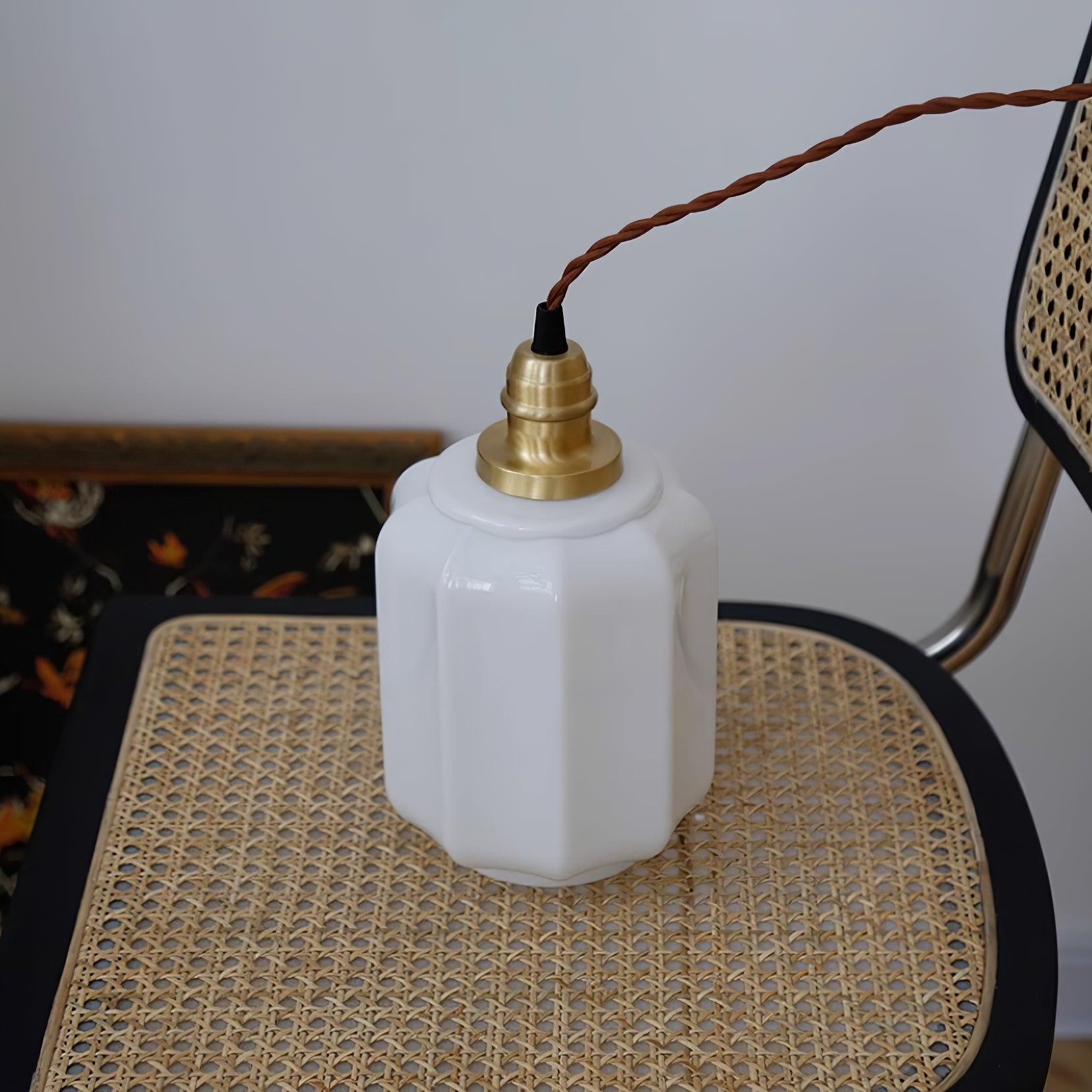 Kiki Zeitgenössische Pendelleuchte aus Glas