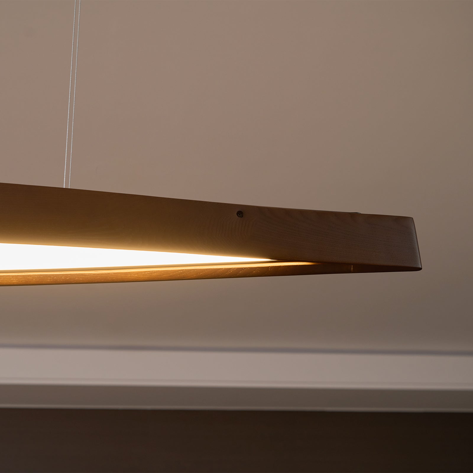 Horizon Linear Wood Pendant Lamp - Blowlighting