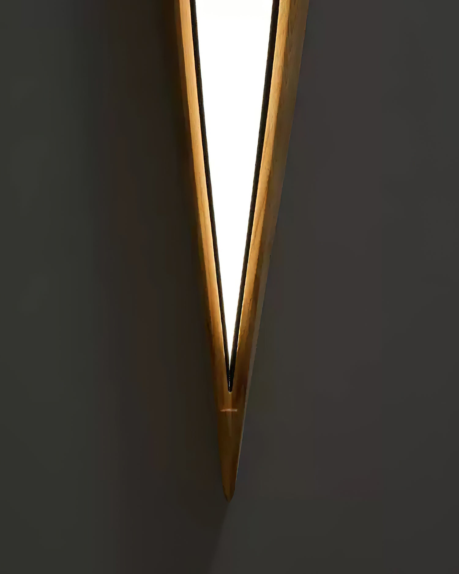 Horizon Linear Wood Pendant Lamp - Blowlighting