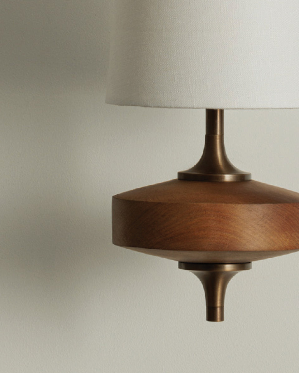 Nydorisra Antike Vintage Wandleuchte aus Messing-Letslighting