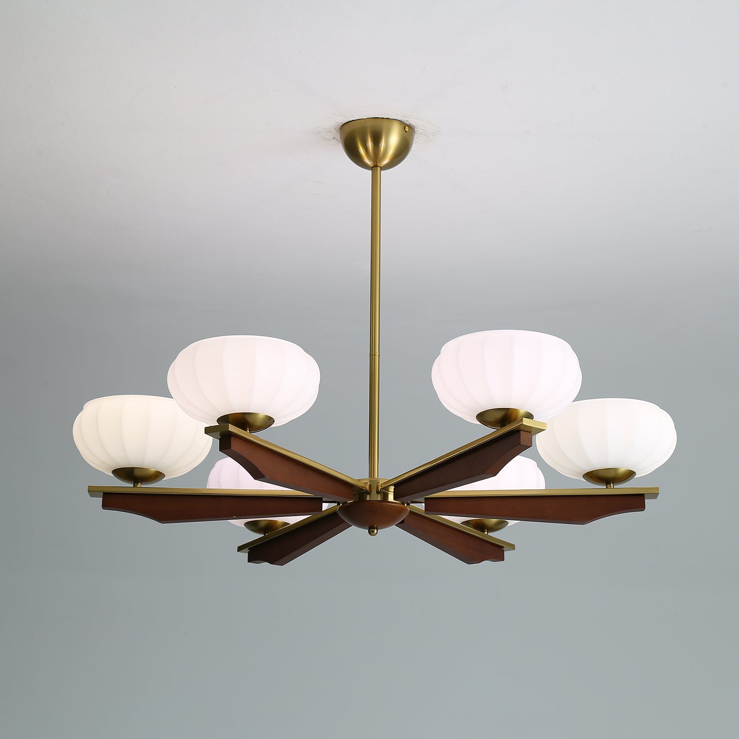 Uzoror Traditioneller Eleganter Kronleuchter aus Vintage-Holz-Letslighting