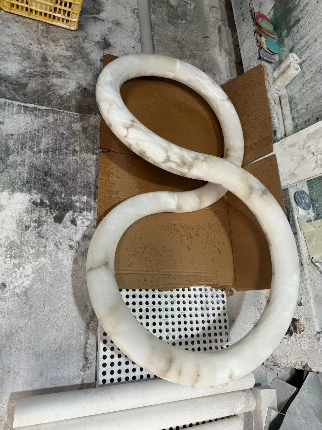 Althaen Postmodern Luxury Brown Alabaster Chandelier - Letslighting