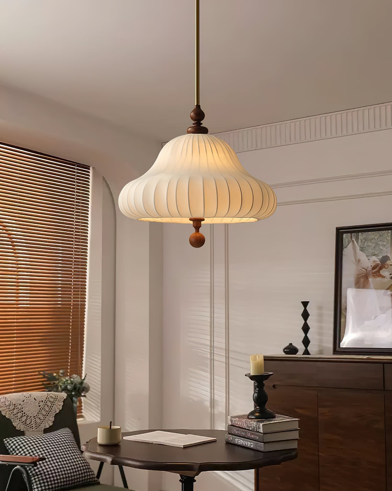 Solara Pendelleuchte Blütenform Messing-Letslighting