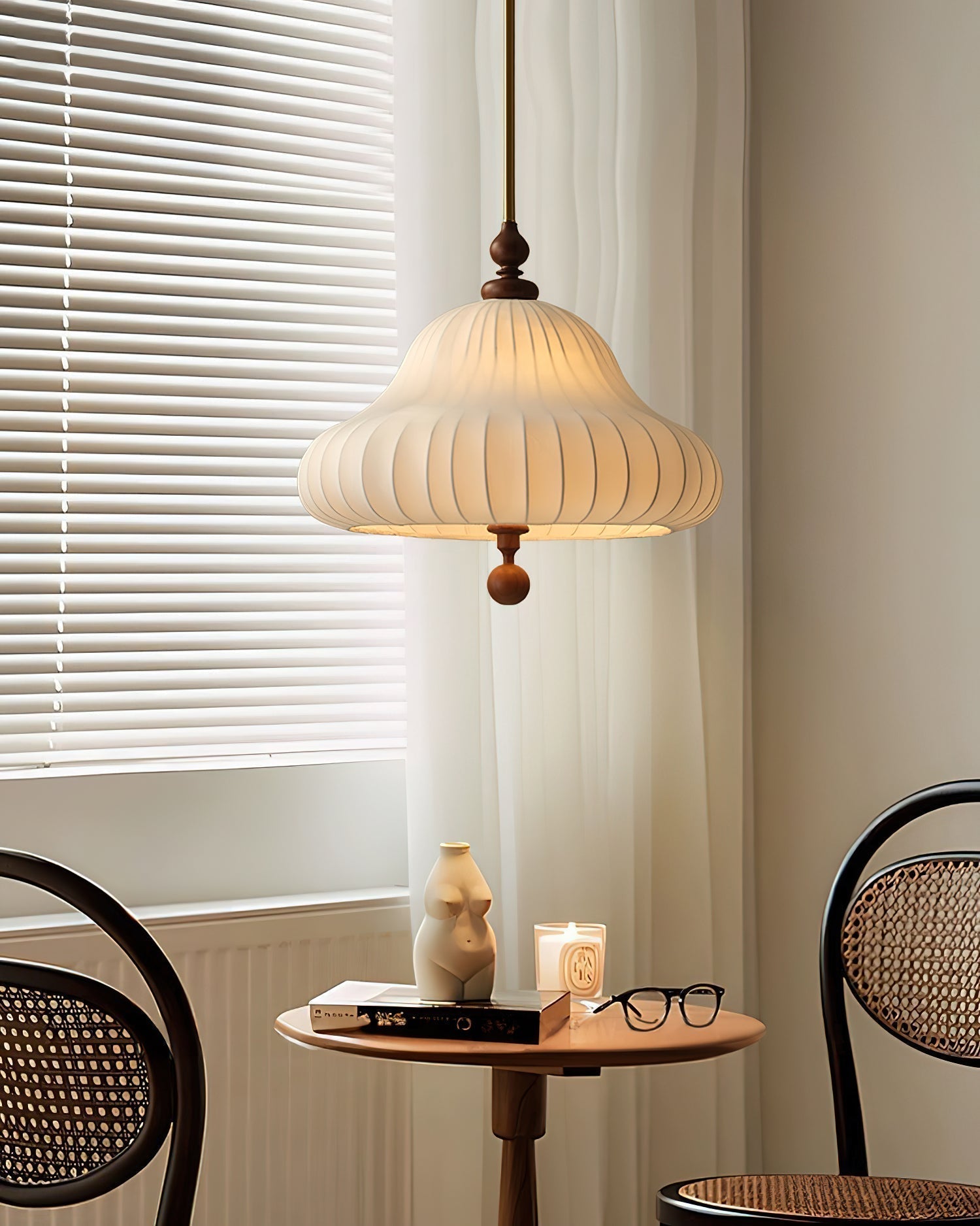 Solara Pendelleuchte Blütenform Messing-Letslighting
