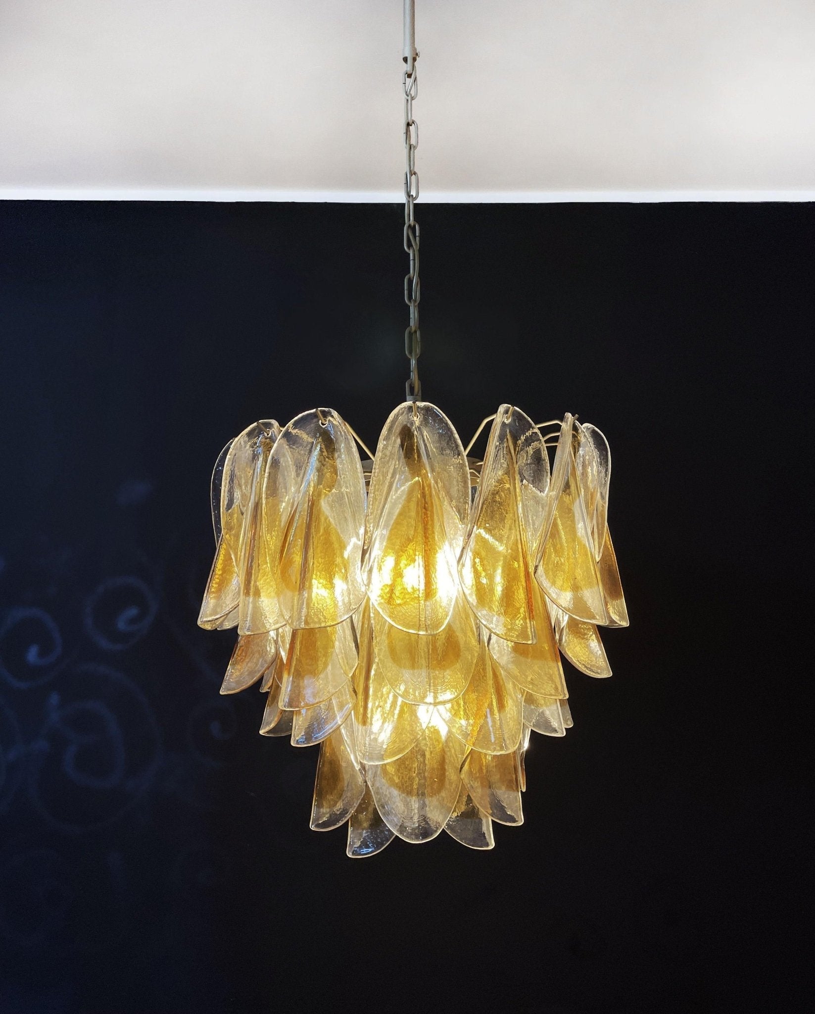 Aurora Chandelier Isabella Gold Petal Layered - Neutralighting