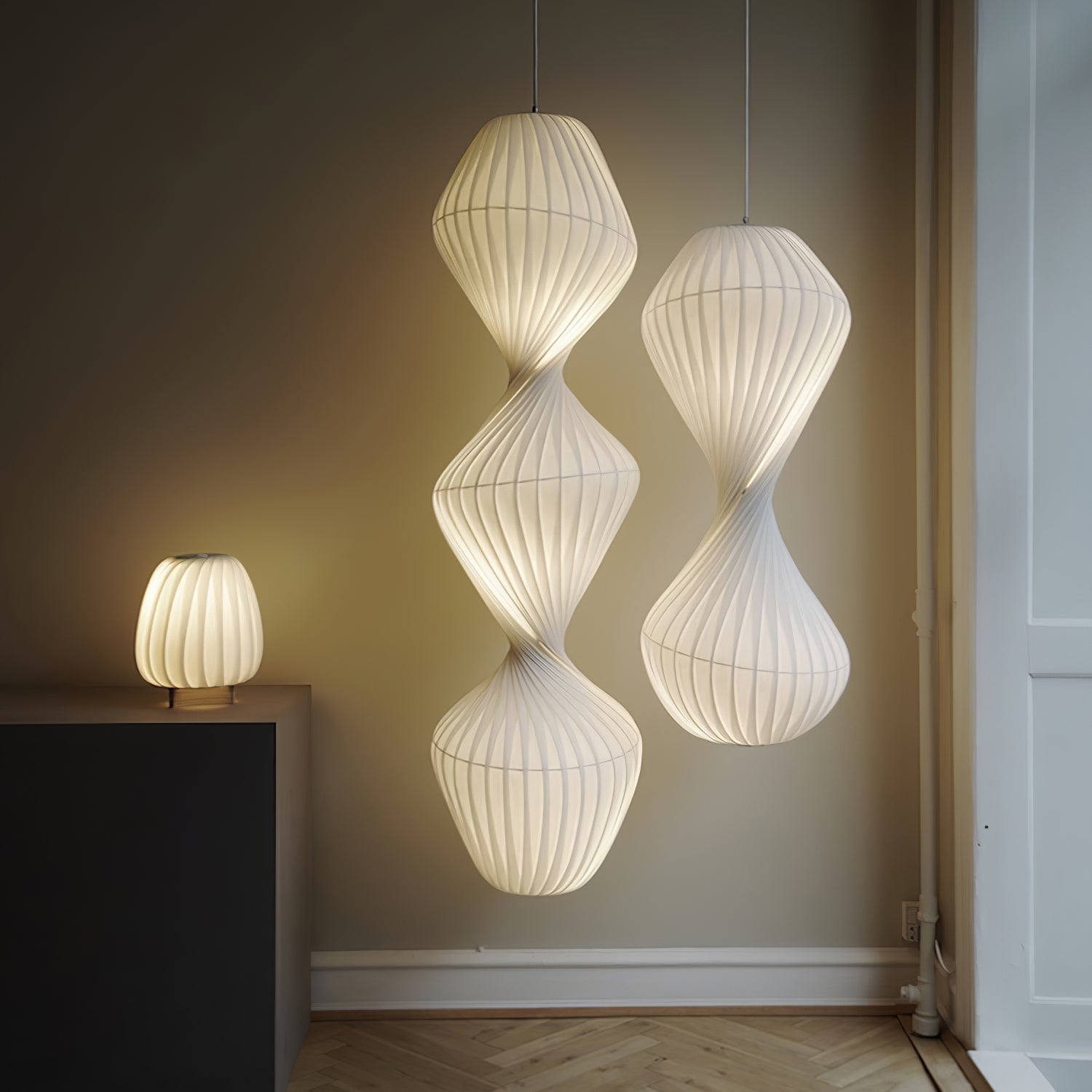 Isadora Pendant Lamp - Blowlighting