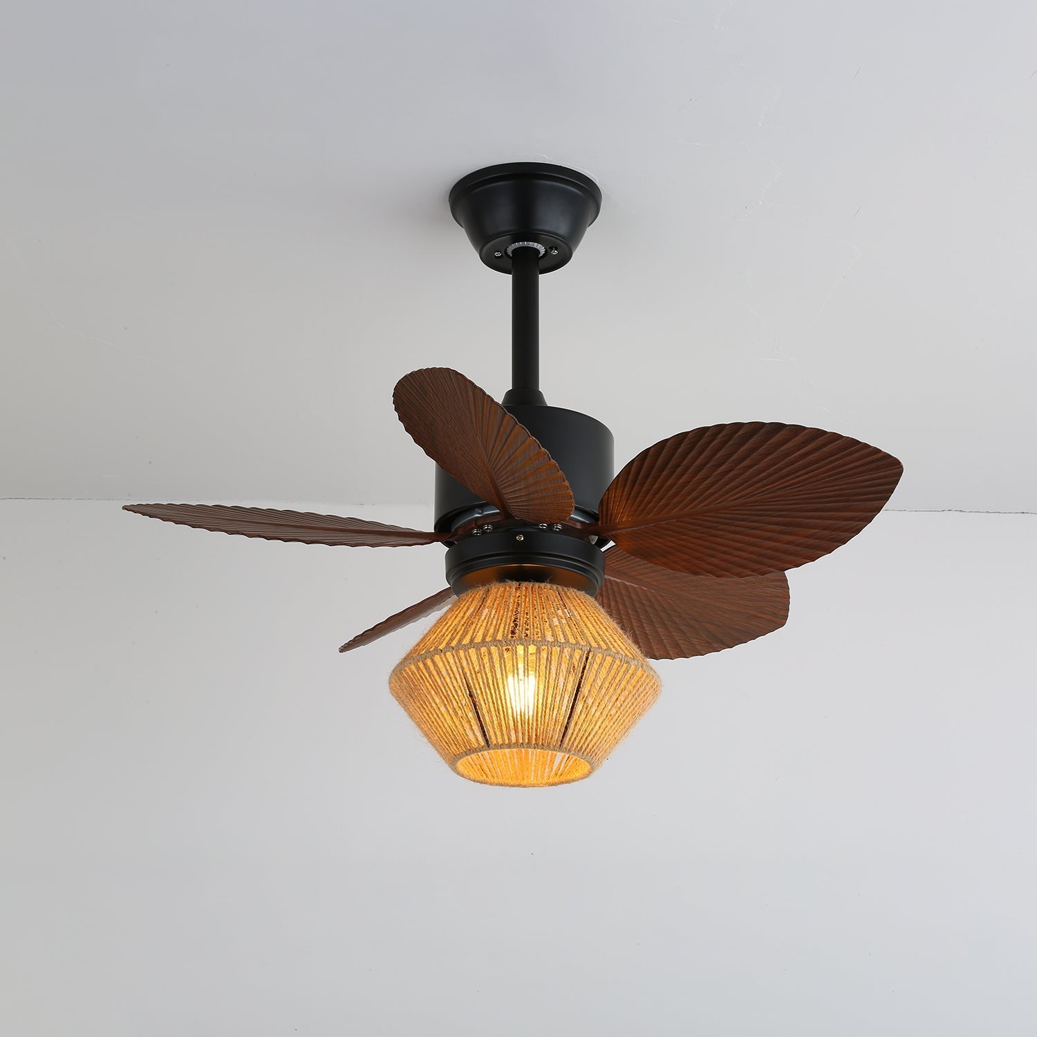 Solaya tropische Rattan-Deckenventilatorleuchte mit Fernbedienung