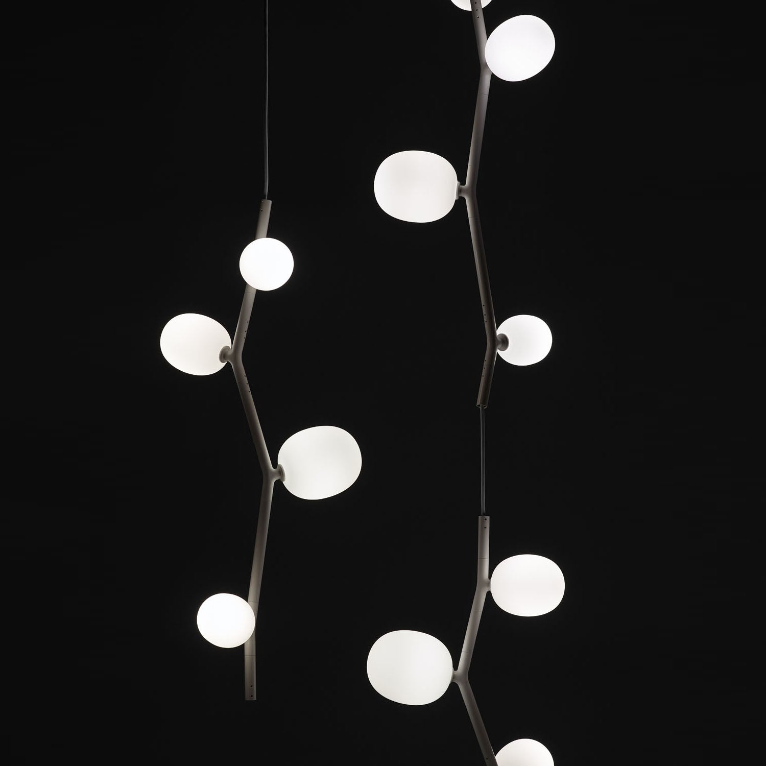 Isolora Vertikal Glas Pendelleuchte-Letslighting