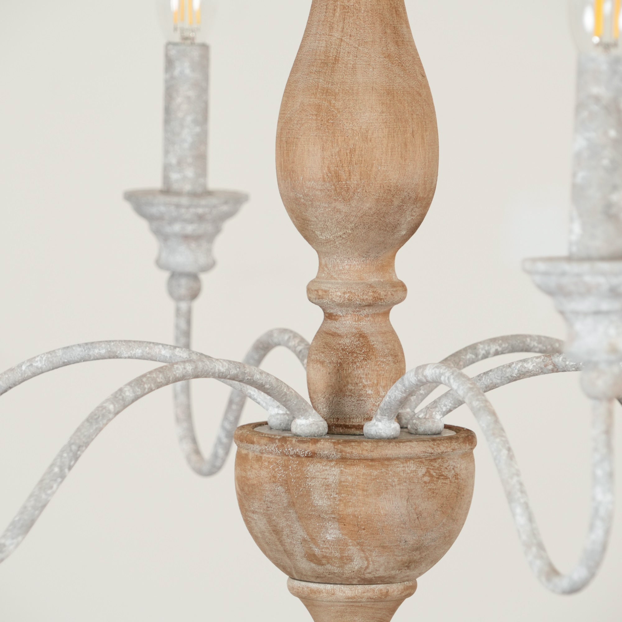 Eurloryra Holz Vintage Kerze Handgeschnitzt Kronleuchter-Letslighting