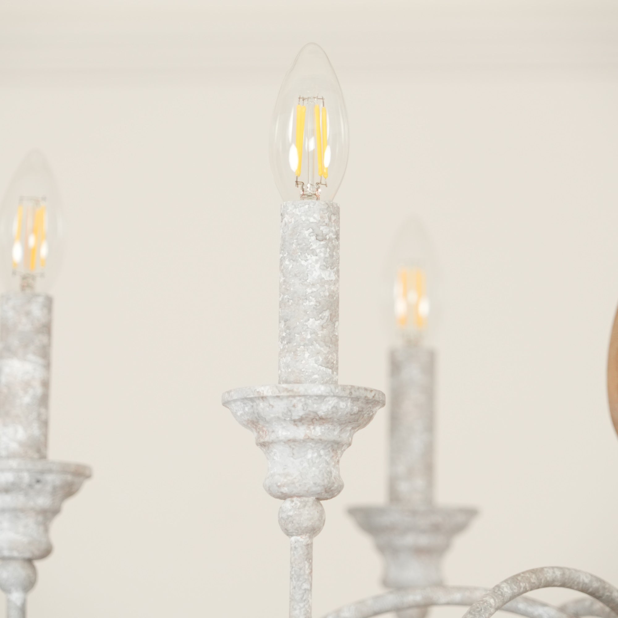 Eurloryra Holz Vintage Kerze Handgeschnitzt Kronleuchter-Letslighting