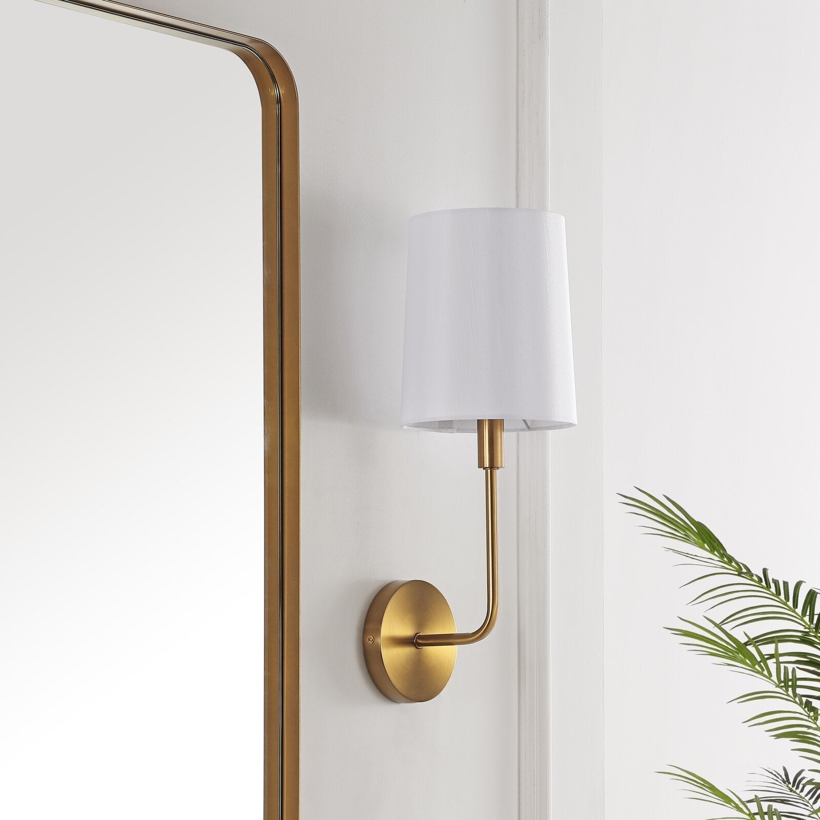 Orvynia Moderne Wandleuchte aus Messinggewebe-Letslighting