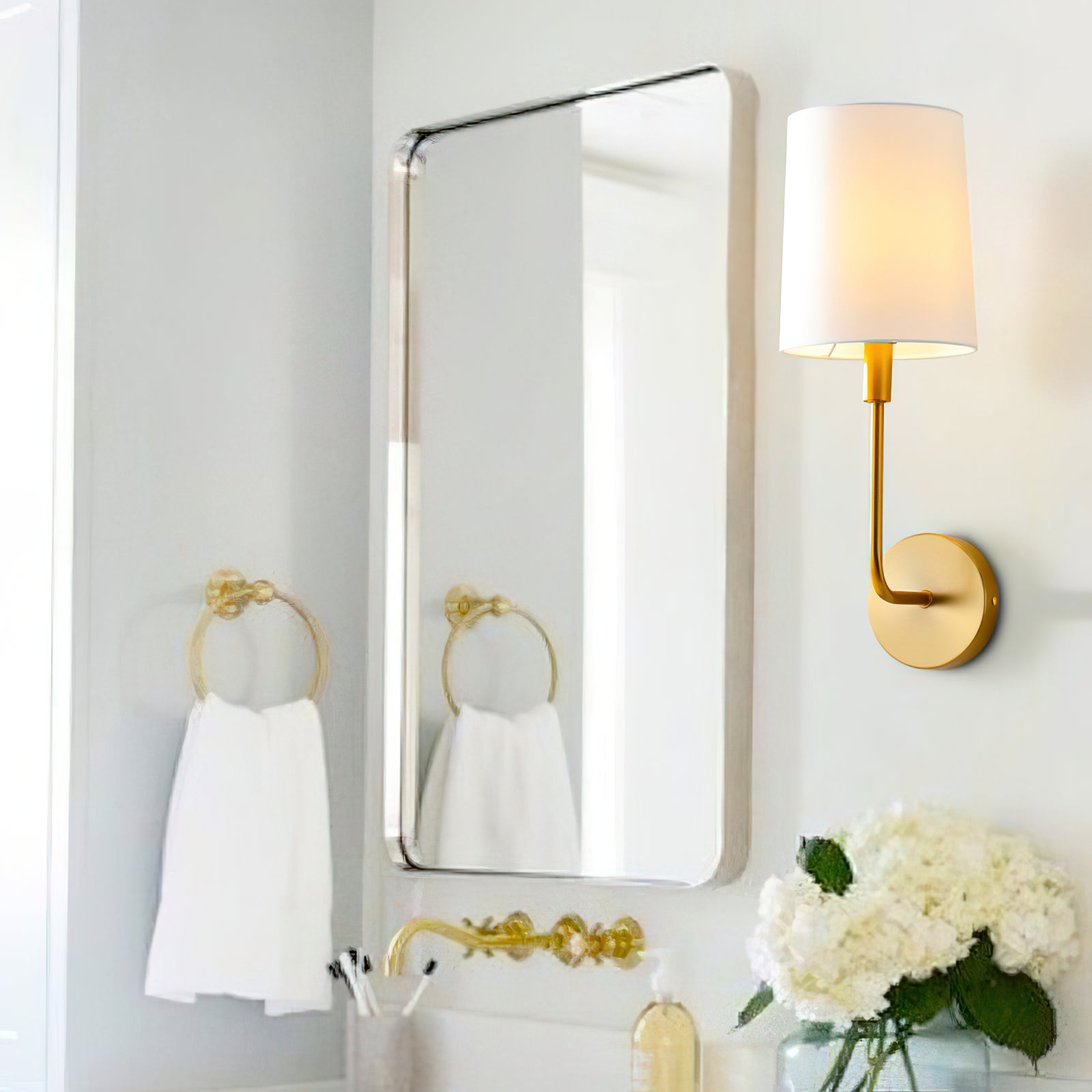 Orvynia Moderne Wandleuchte aus Messinggewebe-Letslighting