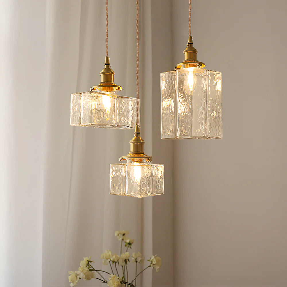 Ovely Vintage Pendelleuchte aus gehämmertem Messing und Glas