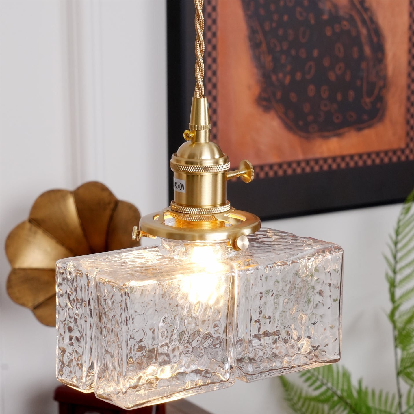 Ovely Vintage Pendelleuchte aus gehämmertem Messing und Glas