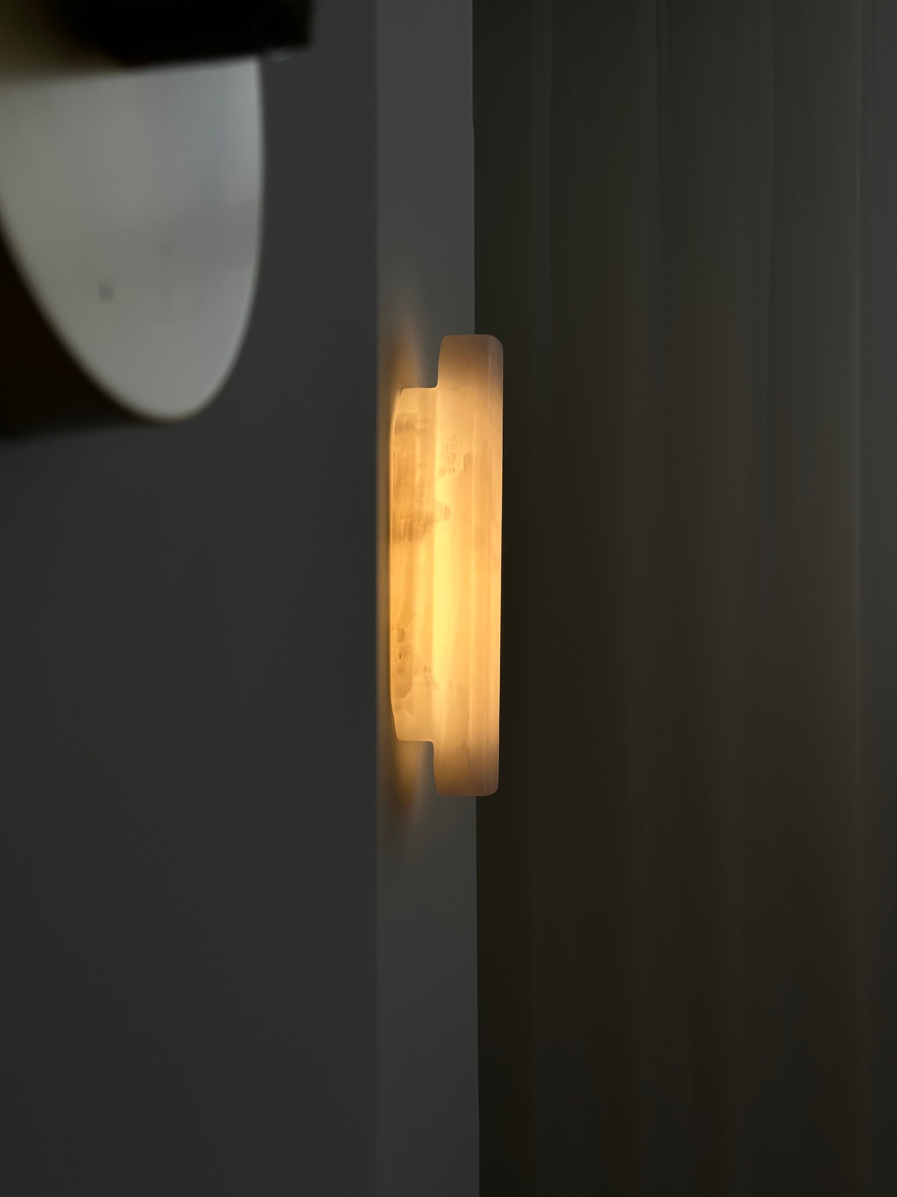 Eurcara Modern Minimalist Natural Marble Wall Lamp - Letslighting