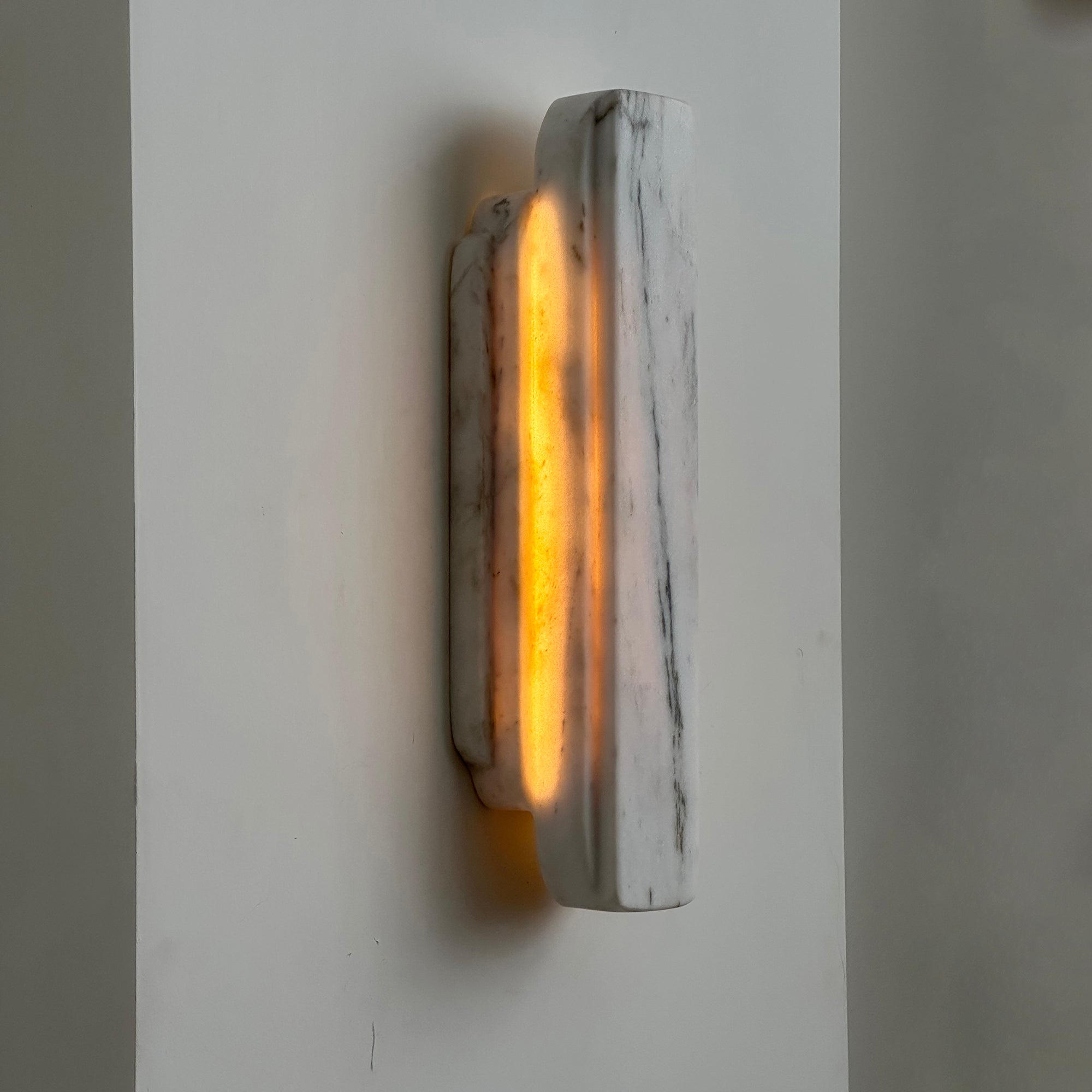Eurcara Modern Minimalist Natural Marble Wall Lamp - Letslighting