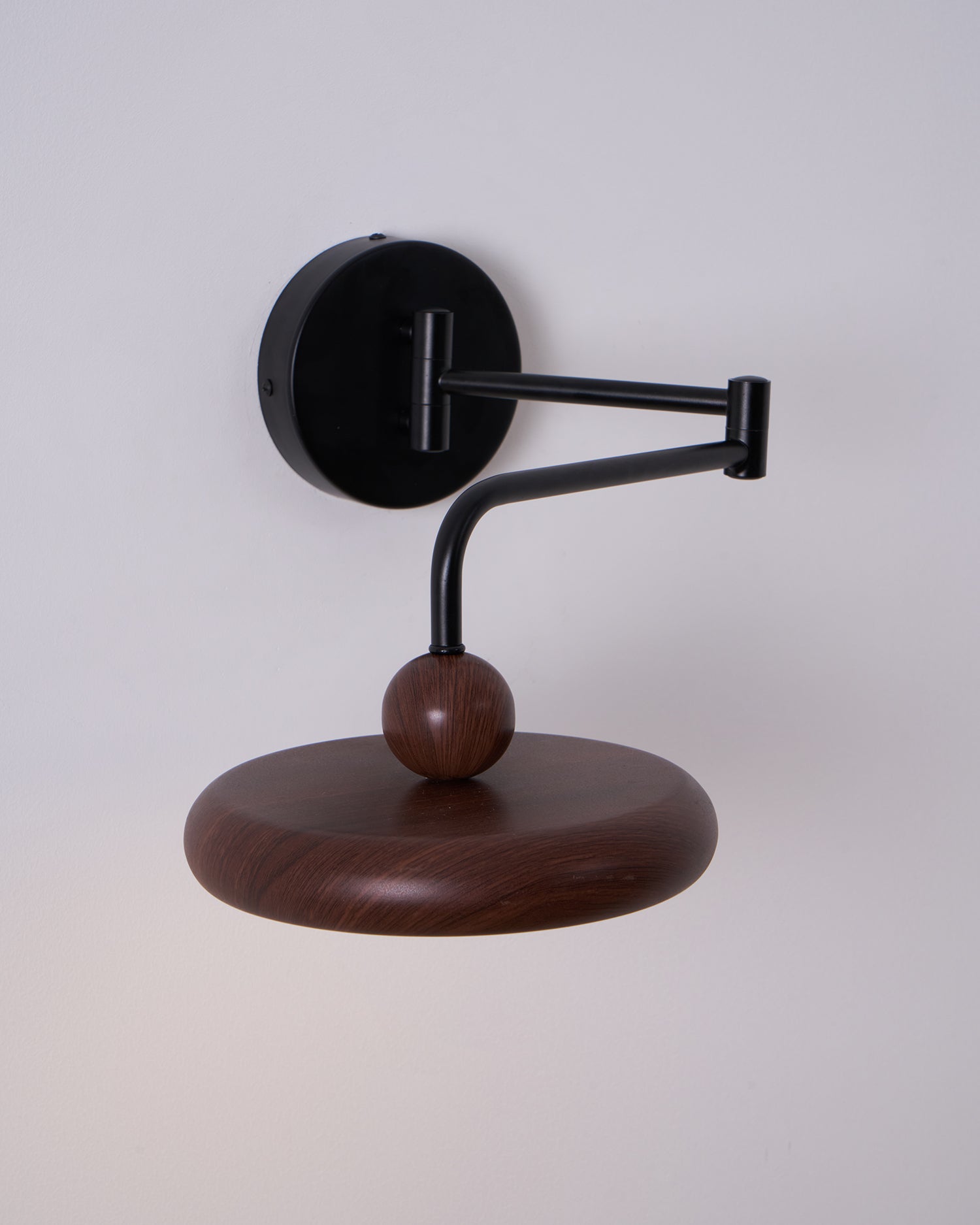 Nella Wooden Wall Light - Letslighting