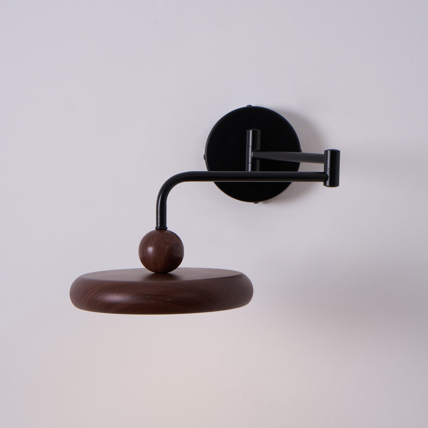 Nella Wooden Wall Light - Letslighting