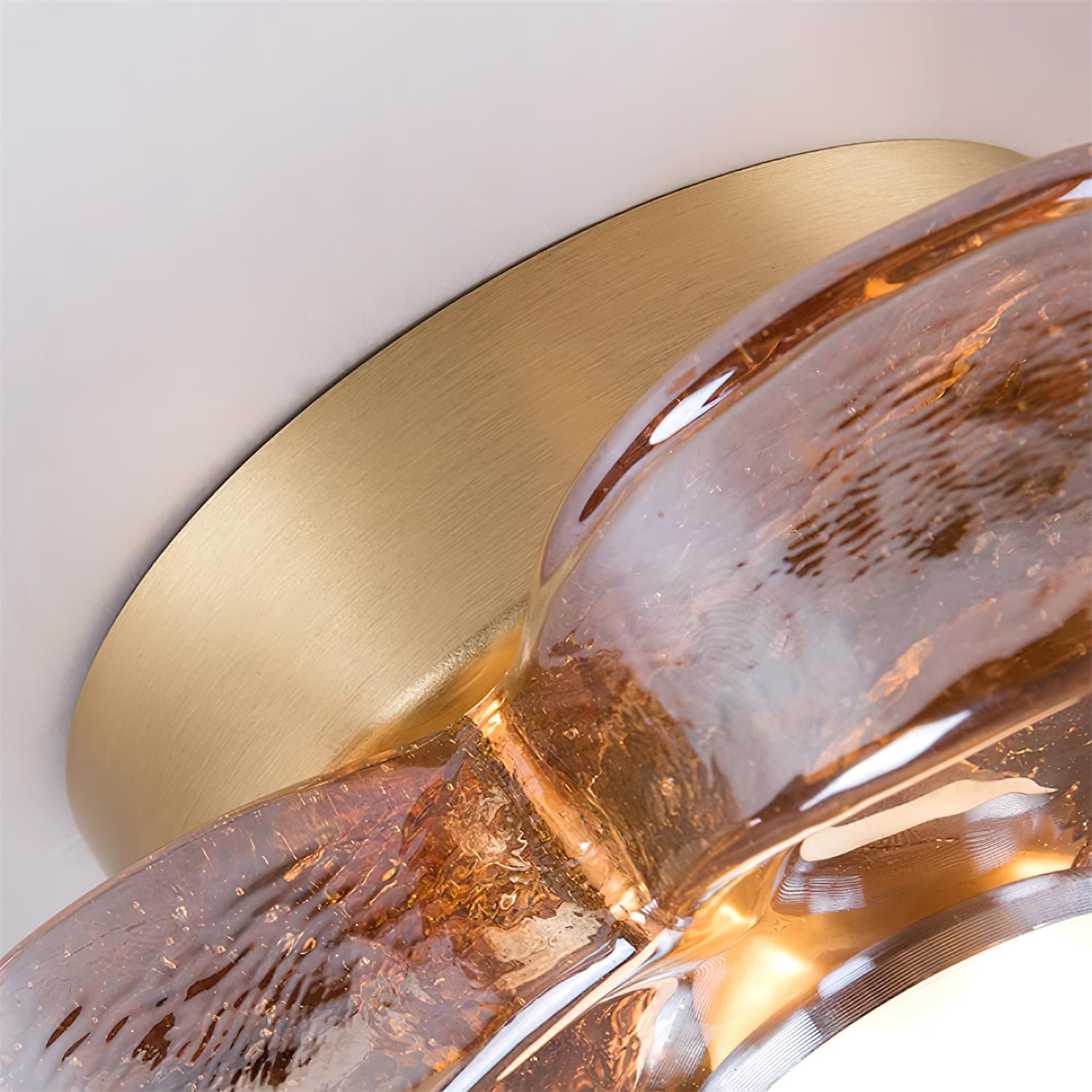 Peyton Vintage Deckenleuchte aus Acryl und Messing-Letslighting