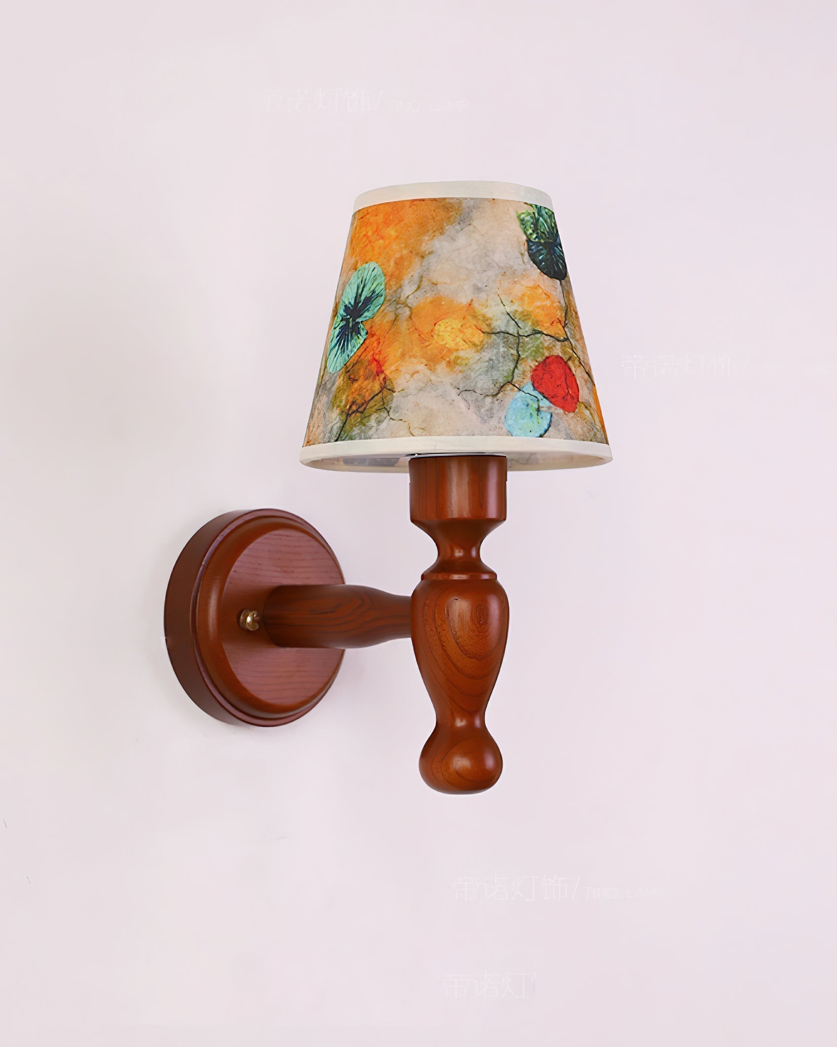 Mapleleaf Moderne Wandleuchte aus Holz-Letslighting