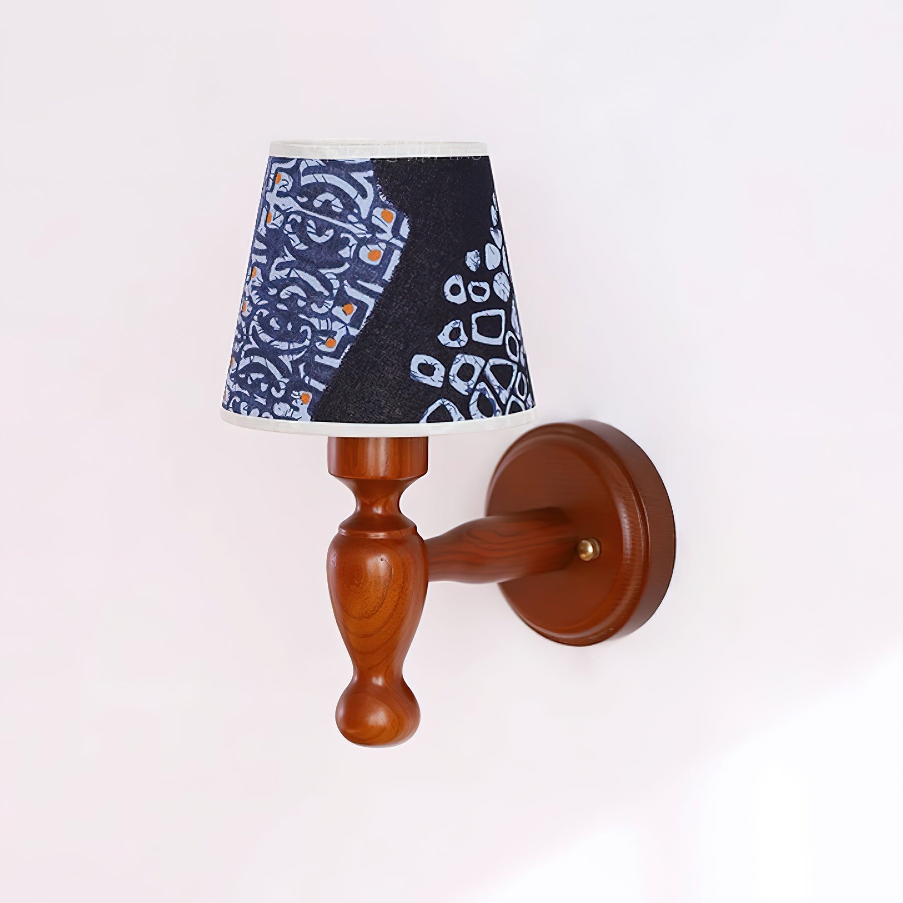 Mapleleaf Moderne Wandleuchte aus Holz-Letslighting