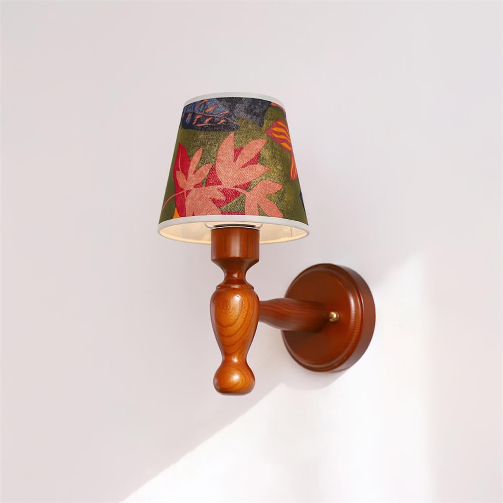 Mapleleaf Moderne Wandleuchte aus Holz-Letslighting