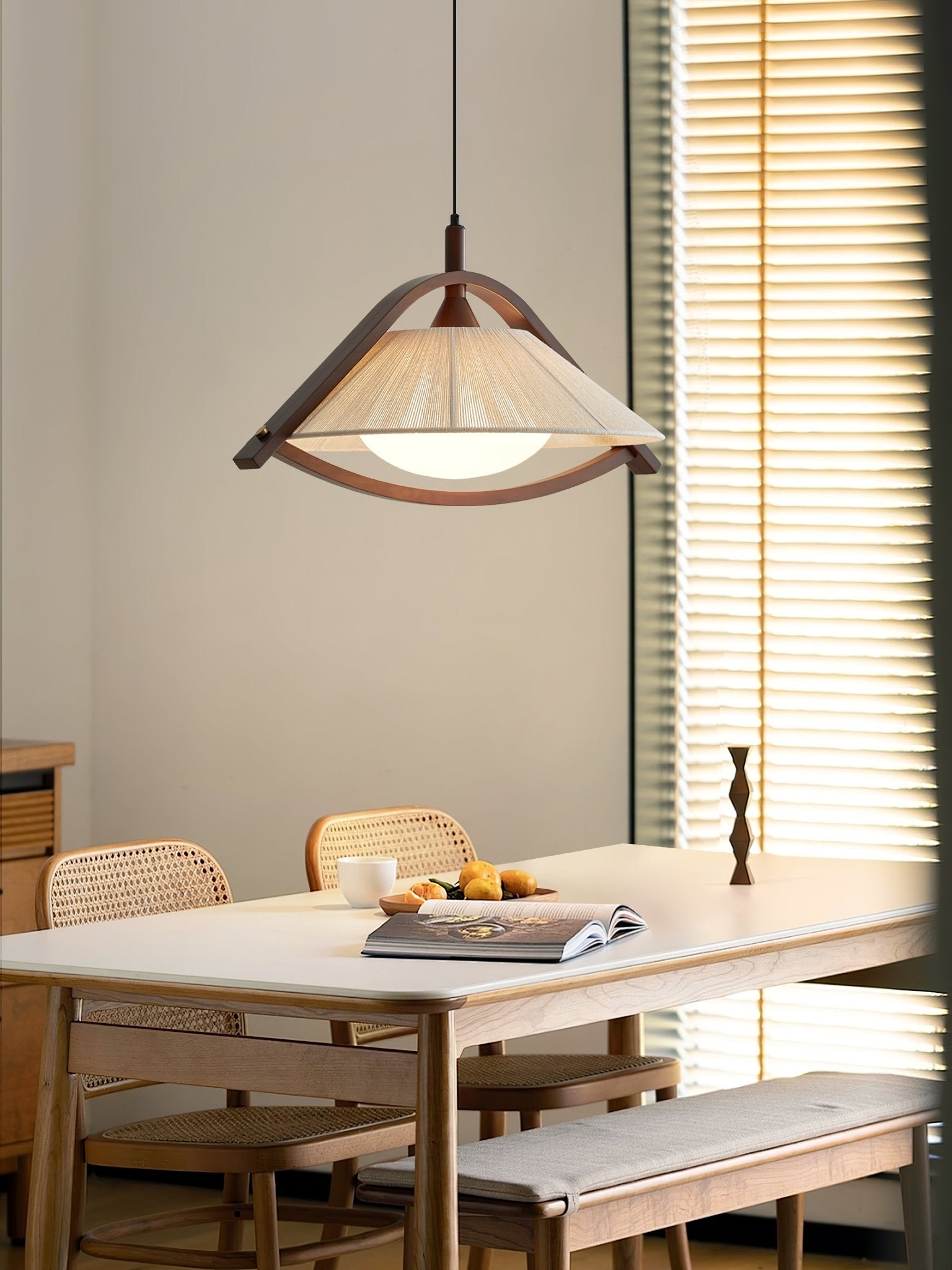 Audrey Moderne Pendelleuchte aus Holz und Stoff-Letslighting