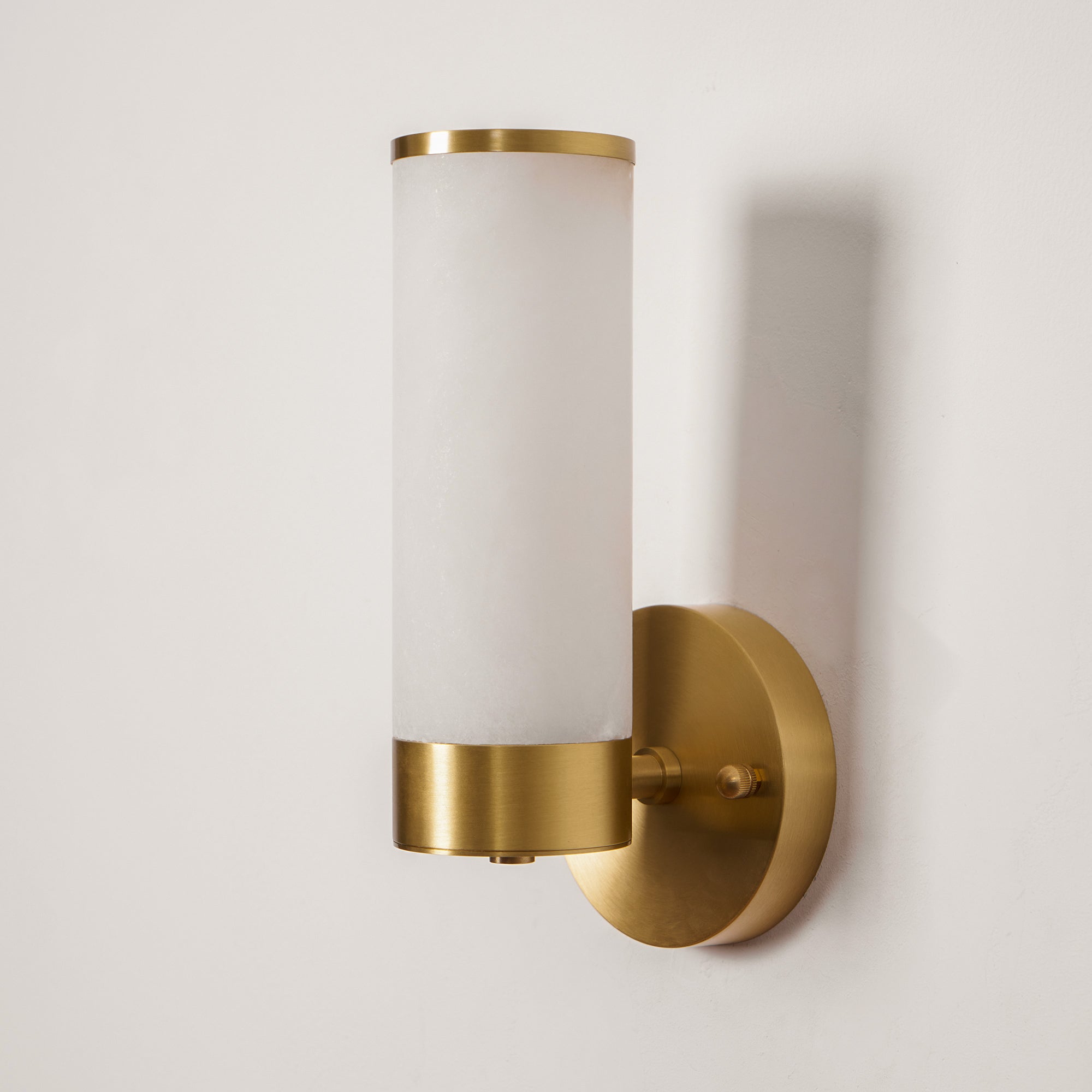 Olvynis Modern Minimalist Brass Alabaster Wall Lamp - Letslighting