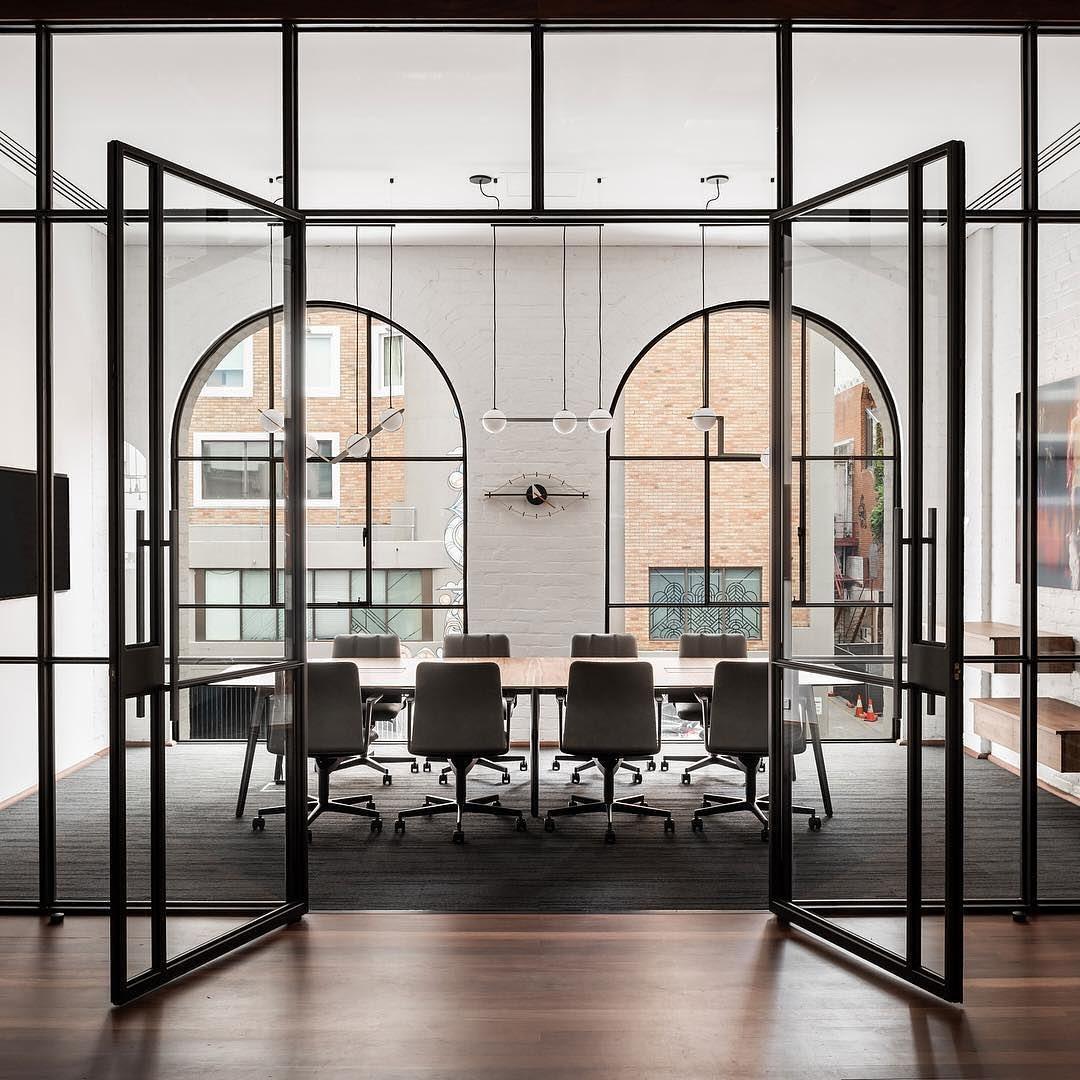 Orbion Black Pendant Lamp - Blowlighting