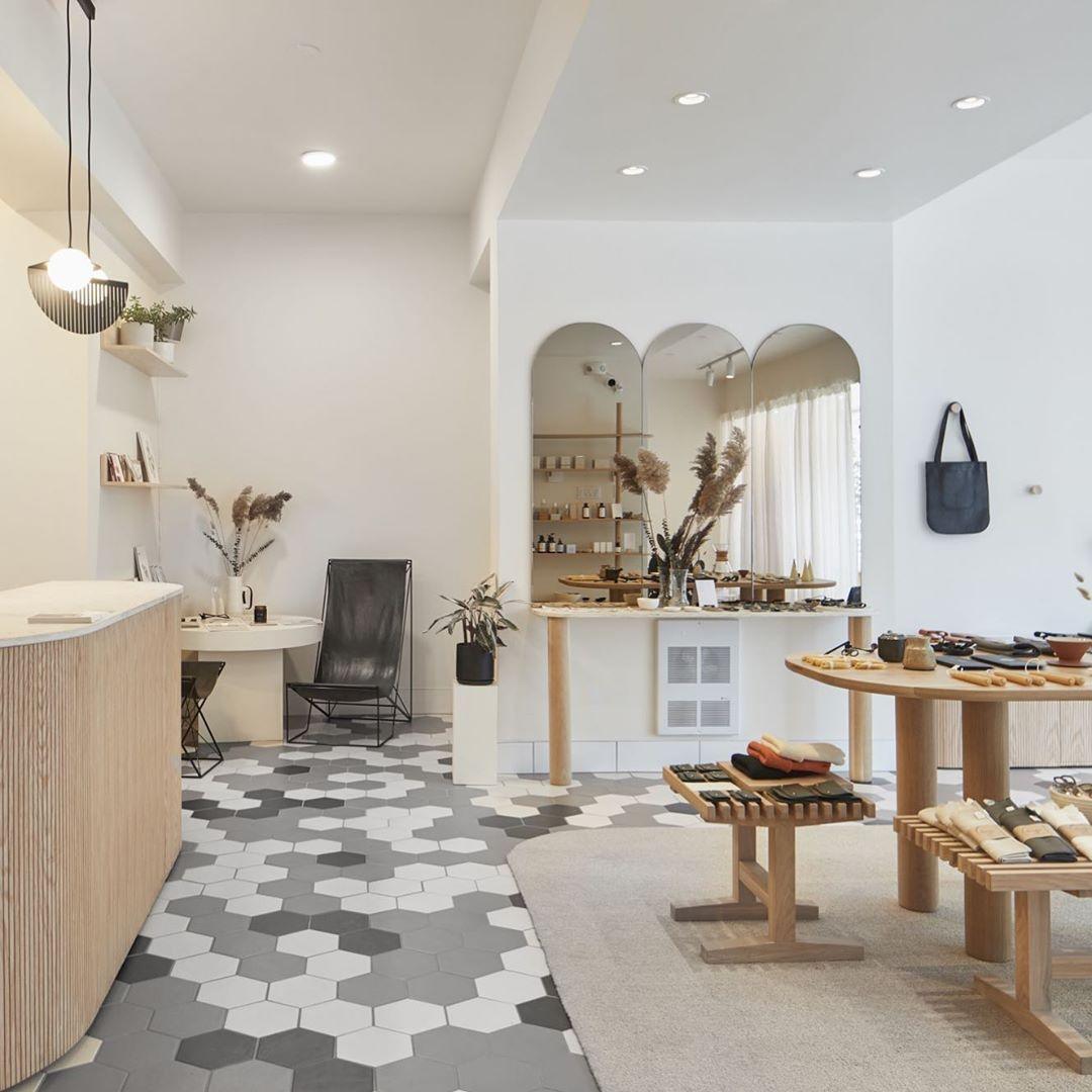 Orbion Black Pendant Lamp - Blowlighting